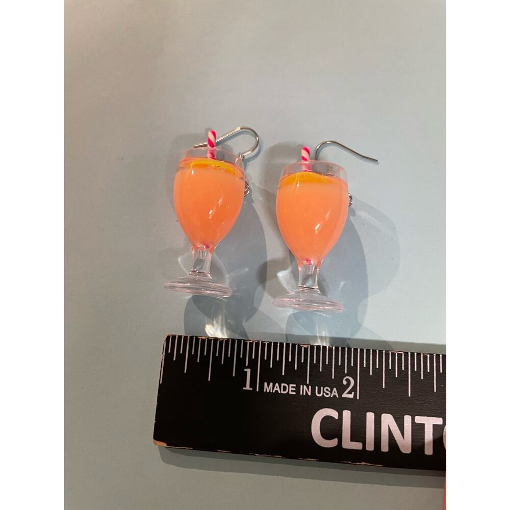 Dusty pink cocktail beverage pierced drop dangle earrings - NEW - - Picture 3 of 4